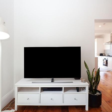 Garden Oasis Sydenham Villa ซิดนีย์ ภายนอก รูปภาพ